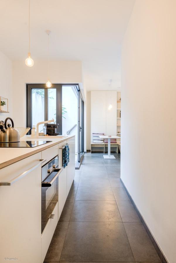 Stylishly Furnished Private Home In A Vibrant Area Anversa Esterno foto