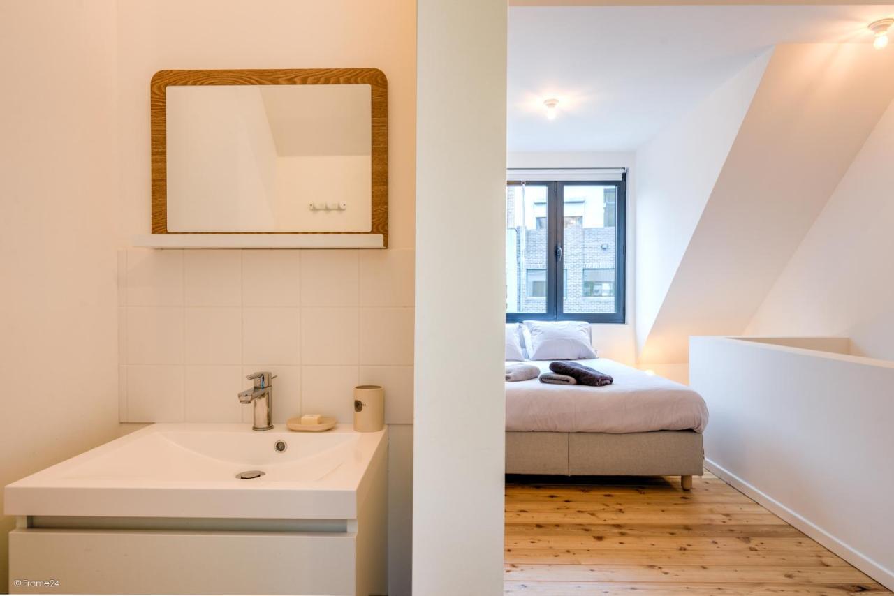 Stylishly Furnished Private Home In A Vibrant Area Anversa Esterno foto